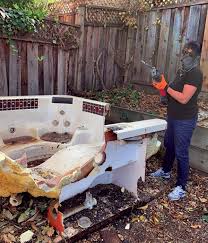 Best Recycling Services for Junk  in Delafield, WI